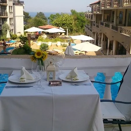 The Cliff Semesteranläggning (resort)